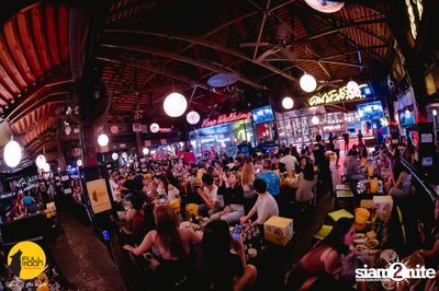 LABANOON at Fullmoon Terrace & Bar — photo 19