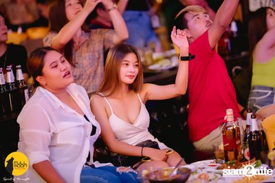 LABANOON at Fullmoon Terrace & Bar — photo 34