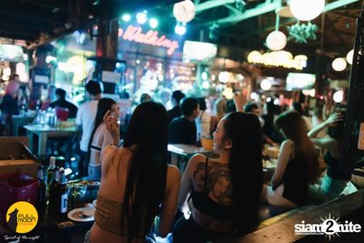 Paper Planes at Fullmoon Terrace — photo 50