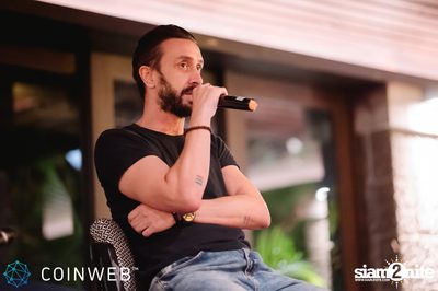 Coinweb at Baan Dusit Thani — photo 84