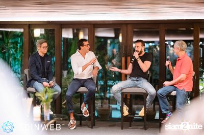 Coinweb at Baan Dusit Thani — photo 114