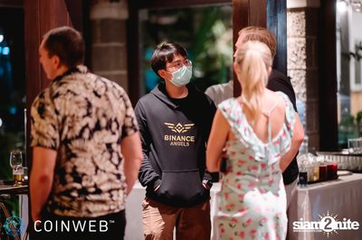 Coinweb at Baan Dusit Thani — photo 148