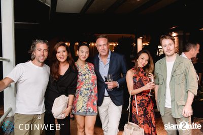 Coinweb at Baan Dusit Thani — photo 164