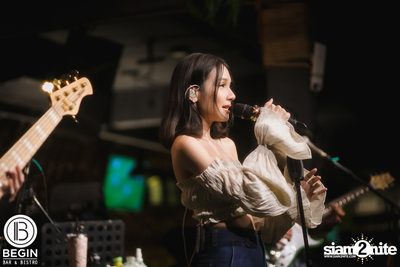 Bowkylion ที่ Begin Bar — photo 57