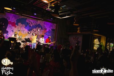 Lipta ที่ Happy Fish Asiatique — photo 11