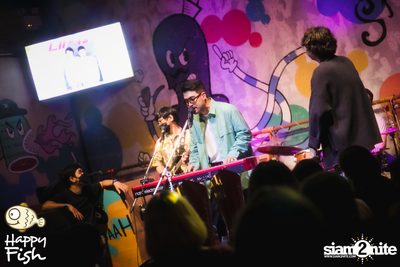 Lipta ที่ Happy Fish Asiatique — photo 68