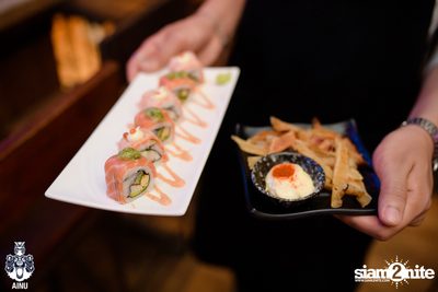 J-Jetrin at AINU Bar — photo 10