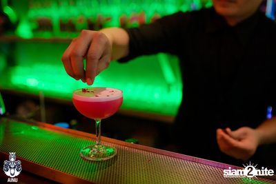 J-Jetrin at AINU Bar — photo 27