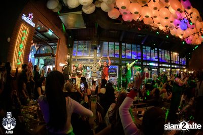 J-Jetrin at AINU Bar — photo 62