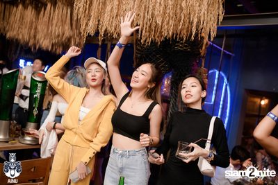 J-Jetrin at AINU Bar — photo 125