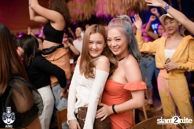 J-Jetrin at AINU Bar — photo 132