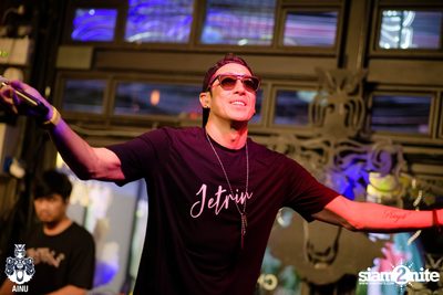 J-Jetrin at AINU Bar — photo 138