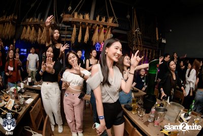 J-Jetrin at AINU Bar — photo 141