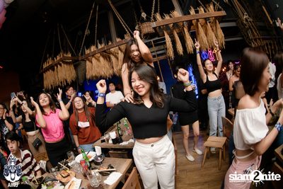 J-Jetrin at AINU Bar — photo 143