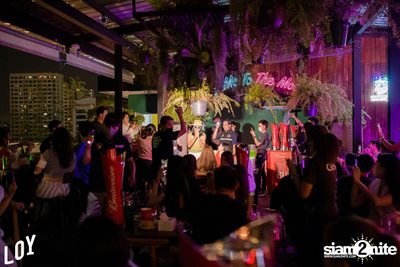 Singto Numchok at Loy High 9th Floor — photo 79