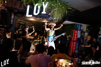 Singto Numchok at Loy High 9th Floor — photo 85