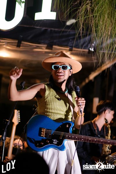 Singto Numchok at Loy High 9th Floor — photo 94