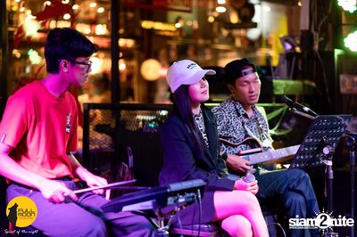 J_JAONAAY at Fullmoon Terrace — photo 5