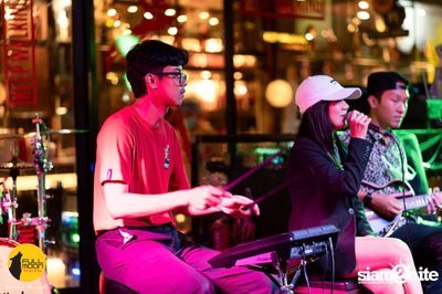 J_JAONAAY at Fullmoon Terrace — photo 6