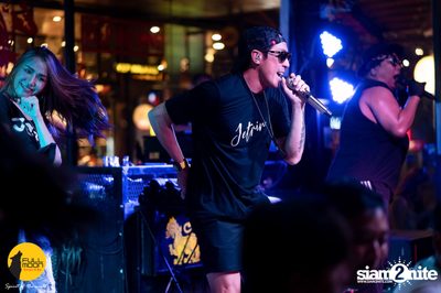 J_JAONAAY at Fullmoon Terrace — photo 31