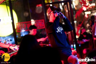 J_JAONAAY at Fullmoon Terrace — photo 129