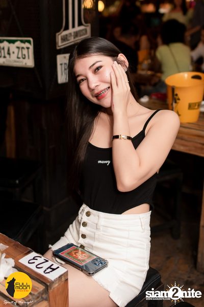J_JAONAAY at Fullmoon Terrace — photo 143