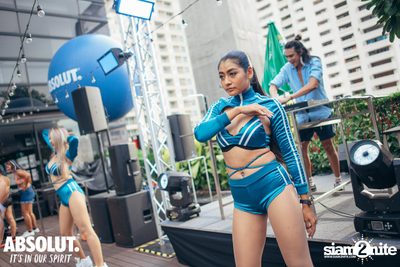 Rave Times TH x Melodic Techno Progressive Trance Pool Party at Holiday Inn — photo 39