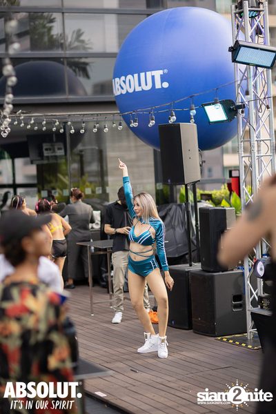Rave Times TH x Melodic Techno Progressive Trance Pool Party at Holiday Inn — photo 56