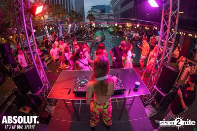 Rave Times TH x Melodic Techno Progressive Trance Pool Party at Holiday Inn — photo 145