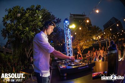 Rave Times TH x Melodic Techno Progressive Trance Pool Party at Holiday Inn — photo 155