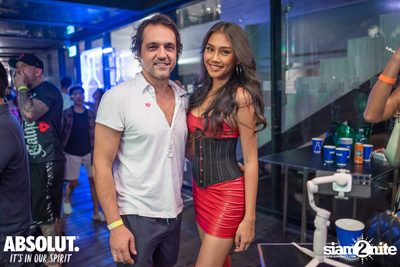 Rave Times TH x Melodic Techno Progressive Trance Pool Party at Holiday Inn — photo 156