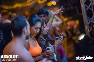 Rave Times TH x Melodic Techno Progressive Trance Pool Party at Holiday Inn — photo 194