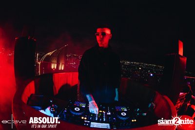MADSTASH at Octave Rooftop Bar — photo 18