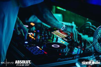 MADSTASH at Octave Rooftop Bar — photo 100