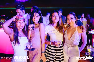 MADSTASH at Octave Rooftop Bar — photo 113