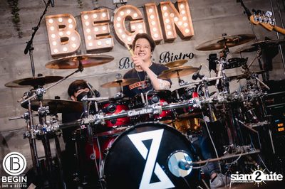 ZEAL ที่ Begin Bar — photo 93