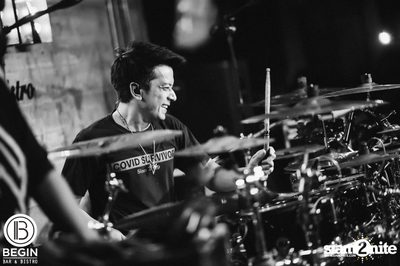 ZEAL ที่ Begin Bar — photo 102