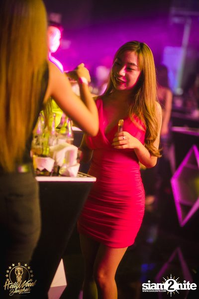 Youngohm at Hollywood Club Bangkok — photo 119