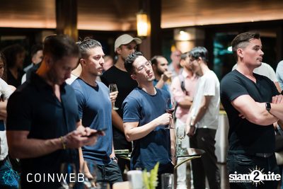 Coinweb at Baan Dusit Thani — photo 107