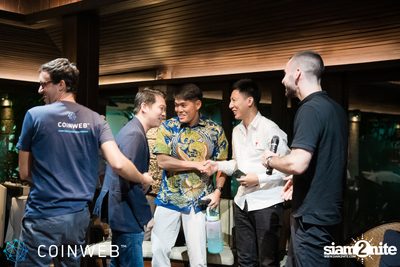 Coinweb at Baan Dusit Thani — photo 114