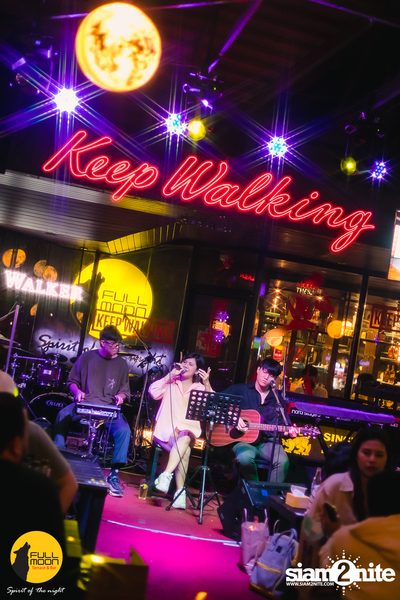 Oat Pramote at Fullmoon Terrace & Bar — photo 5