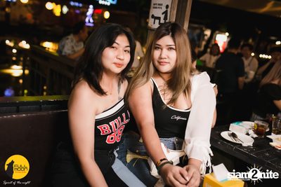 Oat Pramote at Fullmoon Terrace & Bar — photo 10
