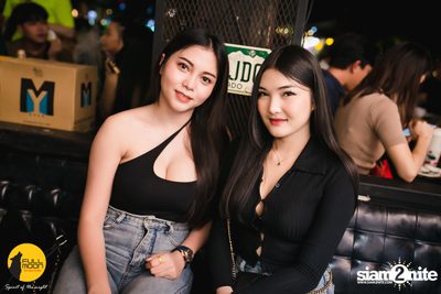 Oat Pramote at Fullmoon Terrace & Bar — photo 23