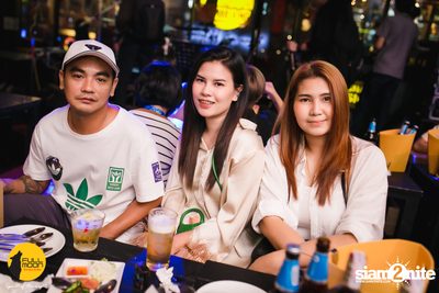 Oat Pramote at Fullmoon Terrace & Bar — photo 24