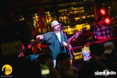 Oat Pramote at Fullmoon Terrace & Bar — photo 38