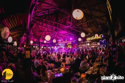 Oat Pramote at Fullmoon Terrace & Bar — photo 51