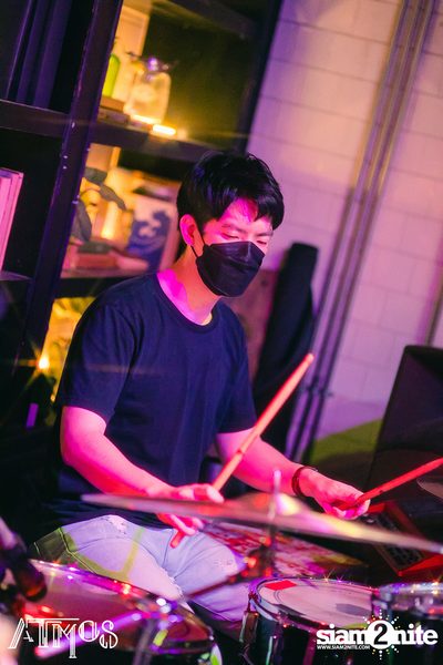 Stamp at Atmos Thonglor — photo 11