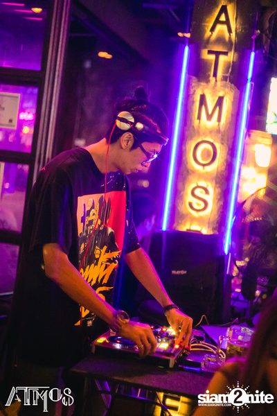 Stamp at Atmos Thonglor — photo 32