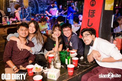 Slapkiss at Old Dirty — photo 26