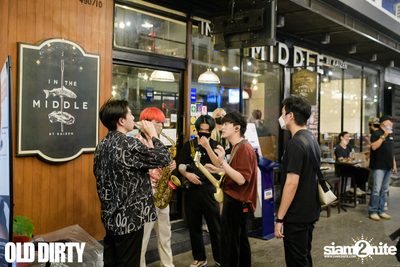Slapkiss at Old Dirty — photo 33